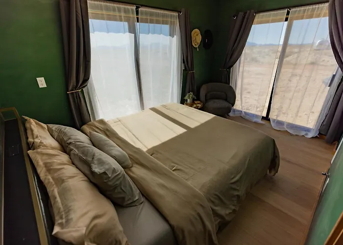 #1 Rated Stargazing South Rim Grand Canyon Tiny Villa