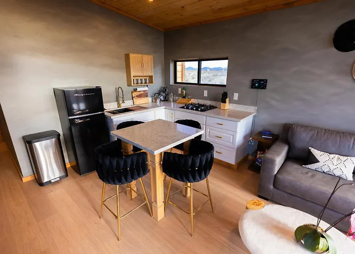 #1 Rated Stargazing South Rim Grand Canyon Tiny Villa *