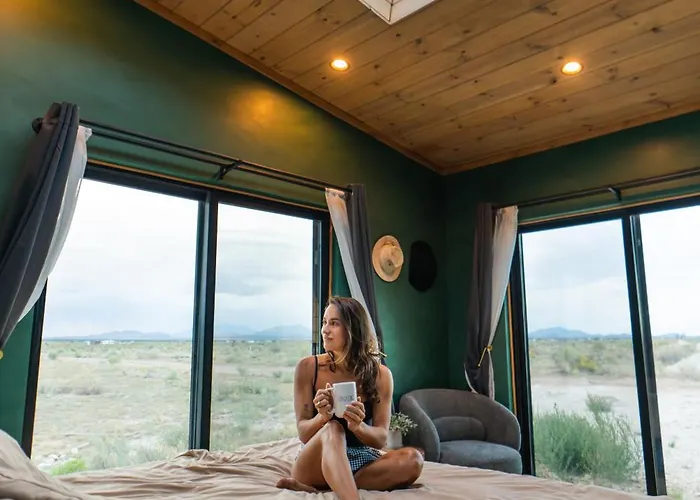 #1 Rated Stargazing South Rim Grand Canyon Tiny Villa